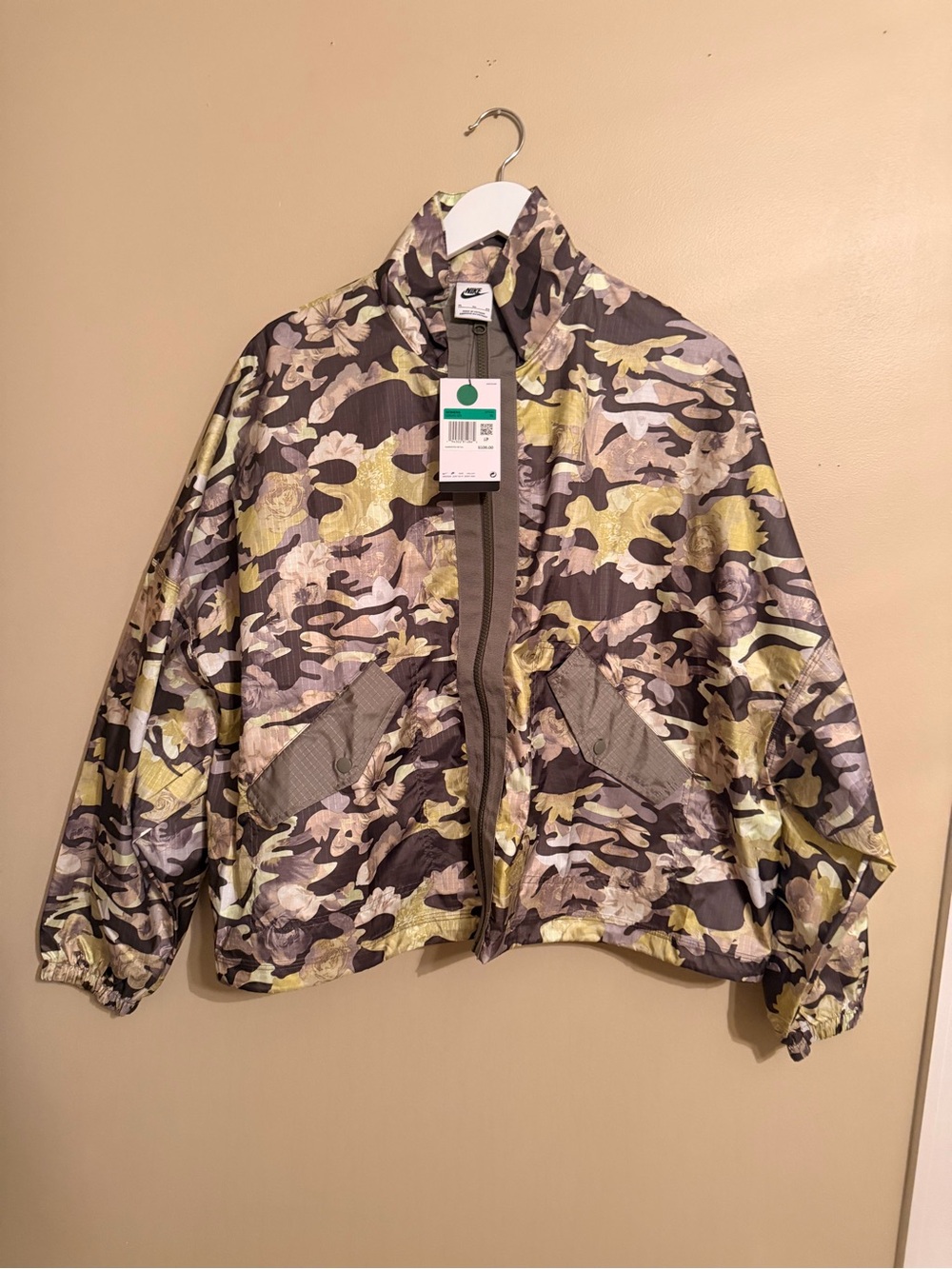 Nike Womens Lightweight Floral Camo Full Zip Jacket Green XL